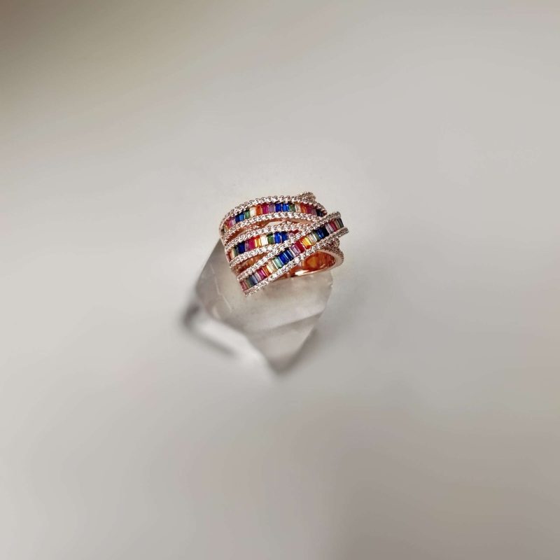 انگشتر رنگین کمانی